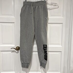 Men’s medium champion sweat pants